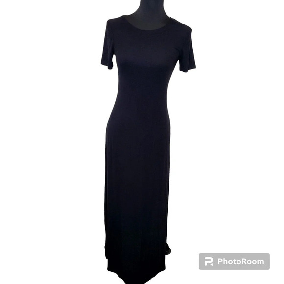 Jessica Simpson Maternity Black Ribbed Maxi Dress - Picture 1 of 4